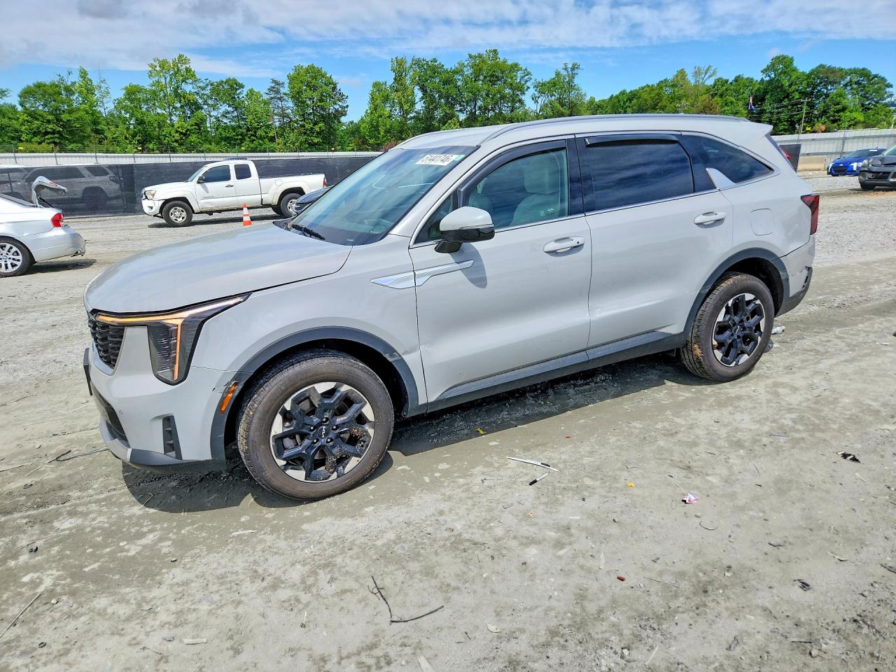 2024 KIA SORENTO S