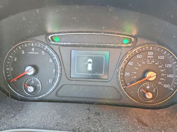 2017 KIA SORENTO L, LX