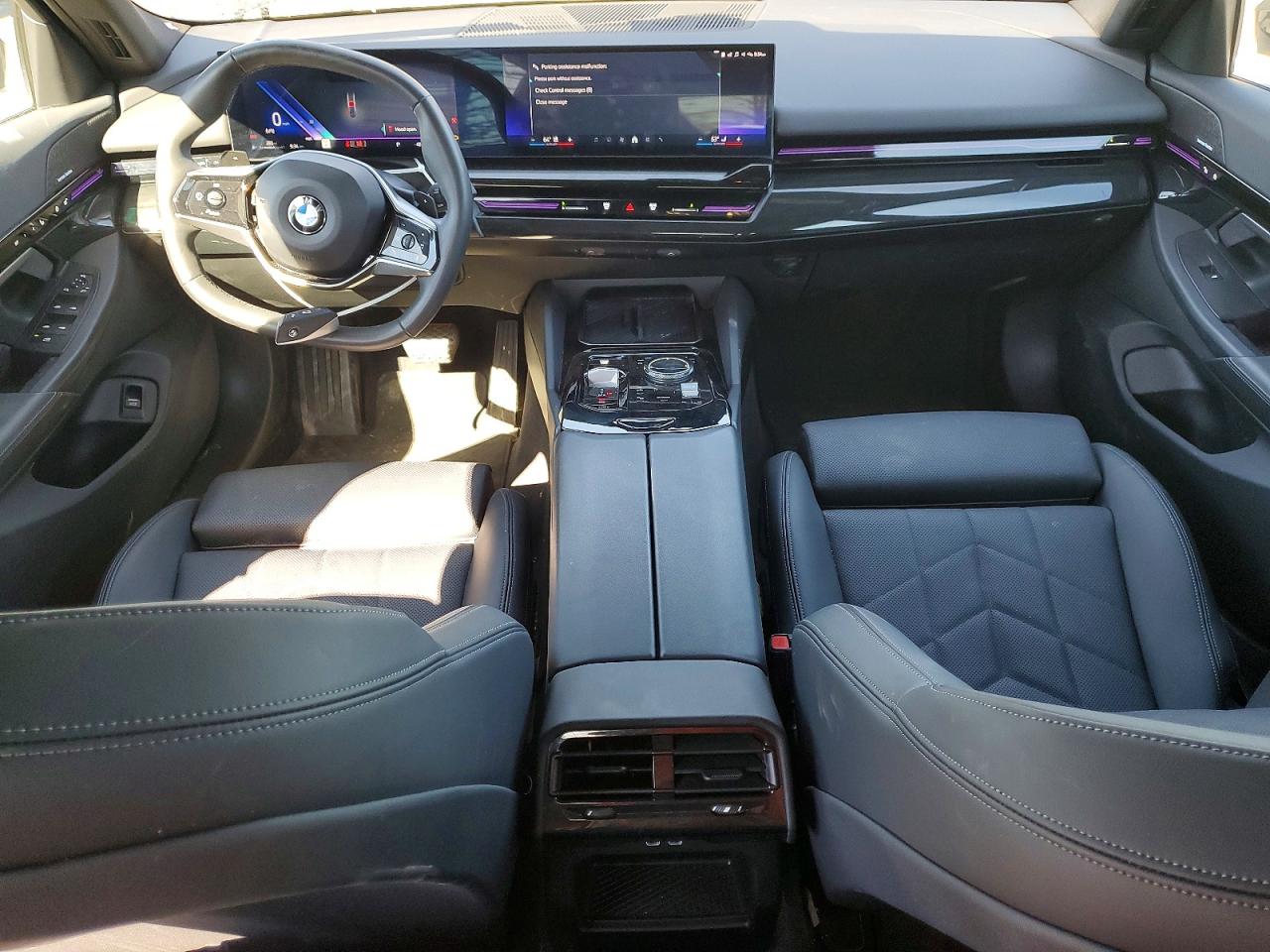2024 BMW 530 xDrive