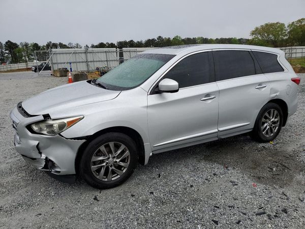 2013 INFINITI JX35 — DSFA — Front 3/4