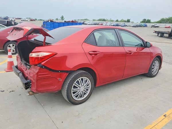 2018 TOYOTA COROLLA