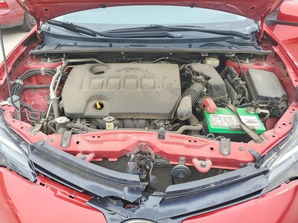 2018 TOYOTA COROLLA