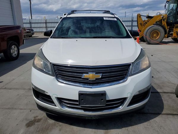 2014 CHEVROLET TRAVERSE LS