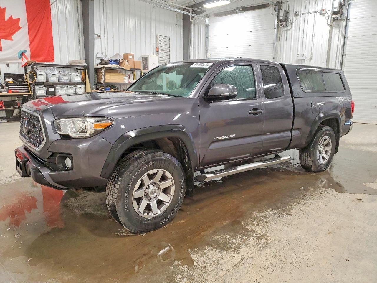2018 TOYOTA TACOMA