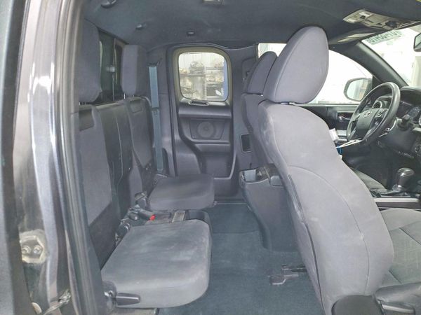 2018 TOYOTA TACOMA