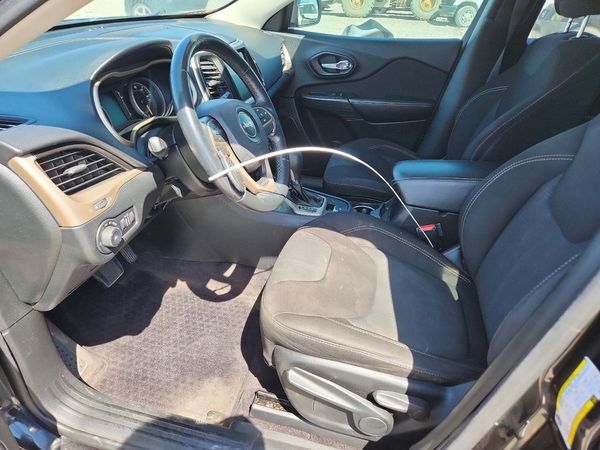2016 JEEP CHEROKEE LATITUDE 4X4