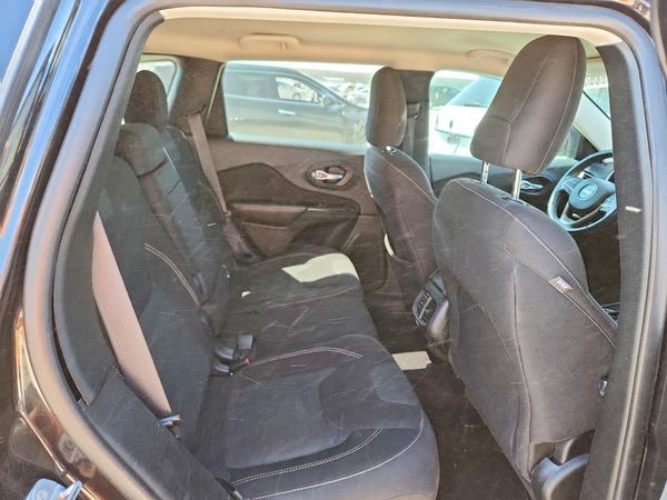 2016 JEEP CHEROKEE LATITUDE 4X4