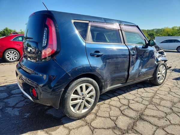 2018 KIA SOUL Plus