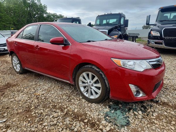 2013 TOYOTA CAMRY
