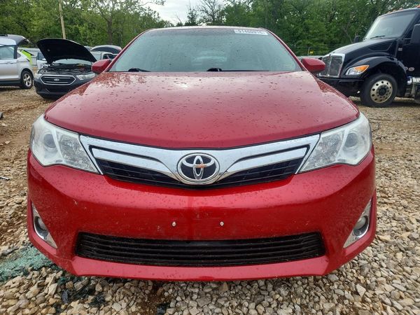 2013 TOYOTA CAMRY