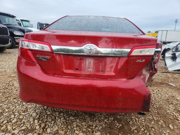 2013 TOYOTA CAMRY