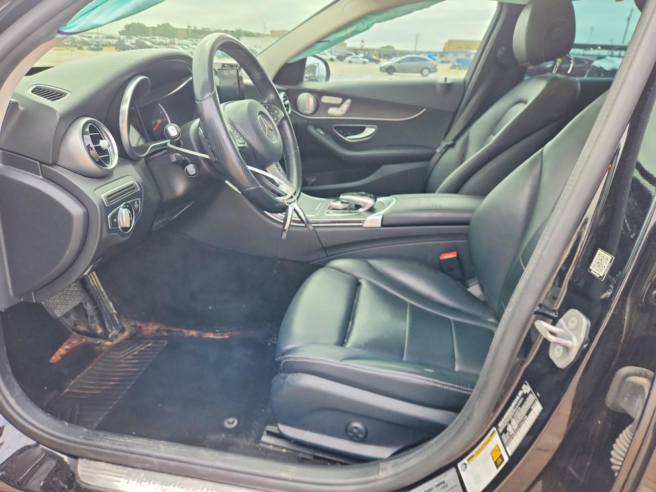 2016 MERCEDES-BENZ C C300