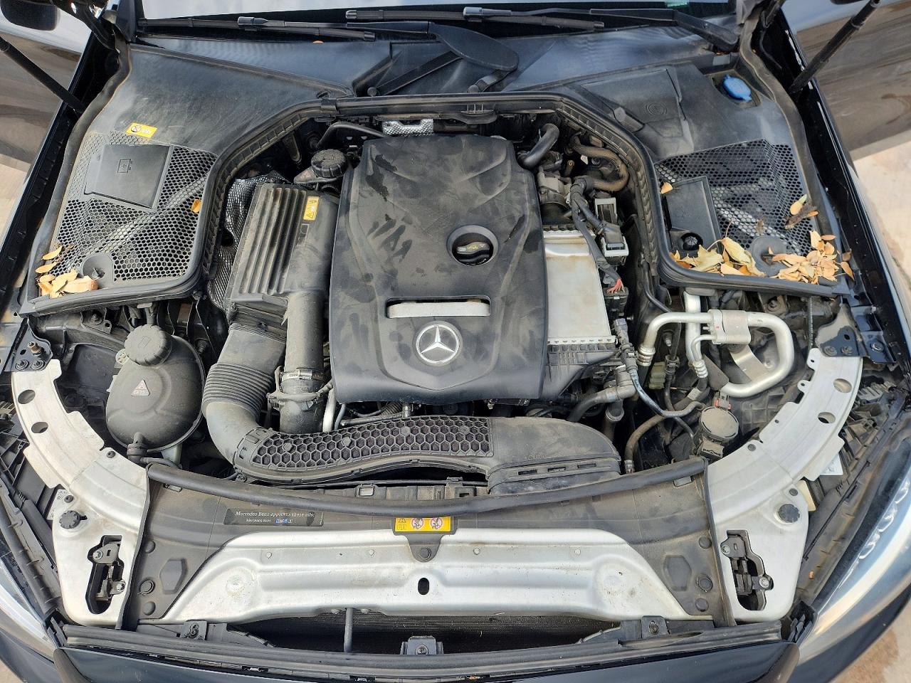 2016 MERCEDES-BENZ C C300