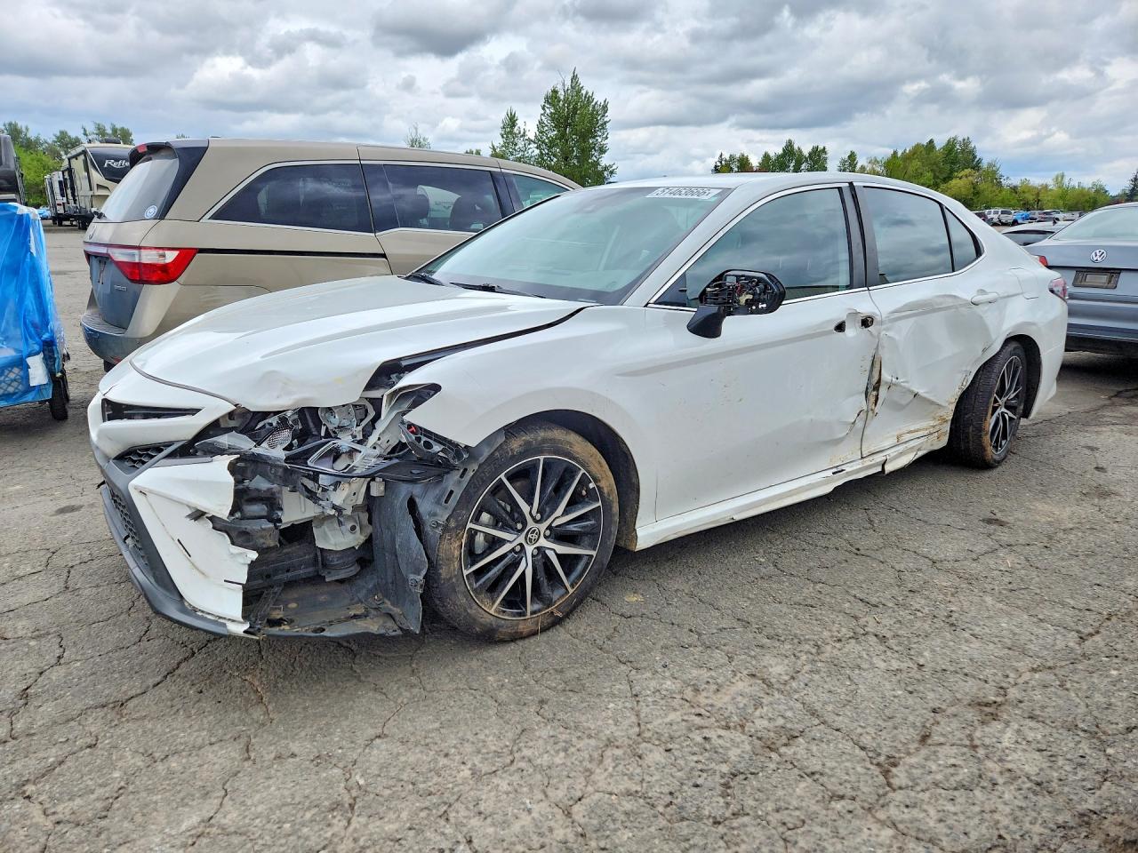 2021 TOYOTA CAMRY SE