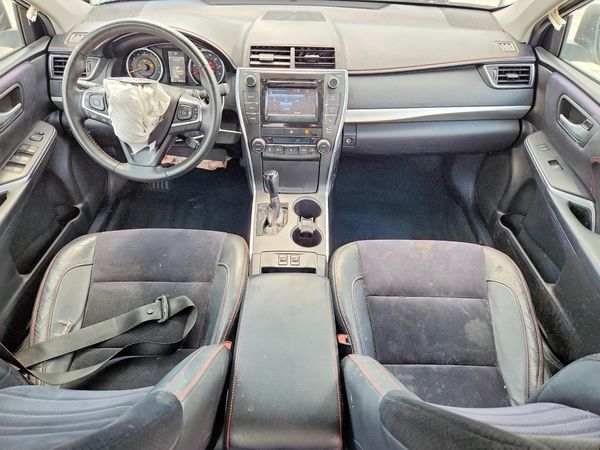 2015 TOYOTA CAMRY