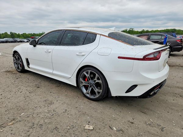 2019 KIA STINGER GT1