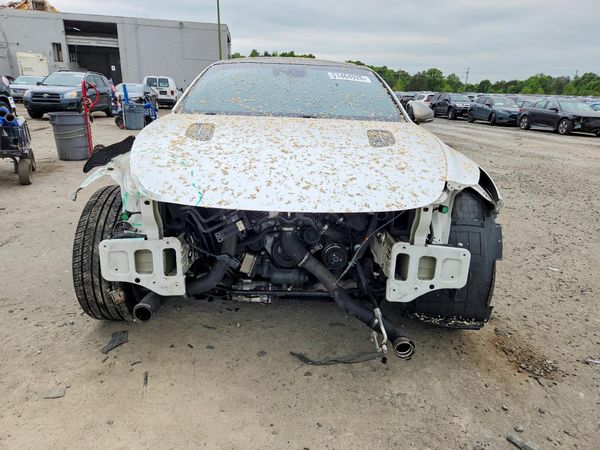 2019 KIA STINGER GT1