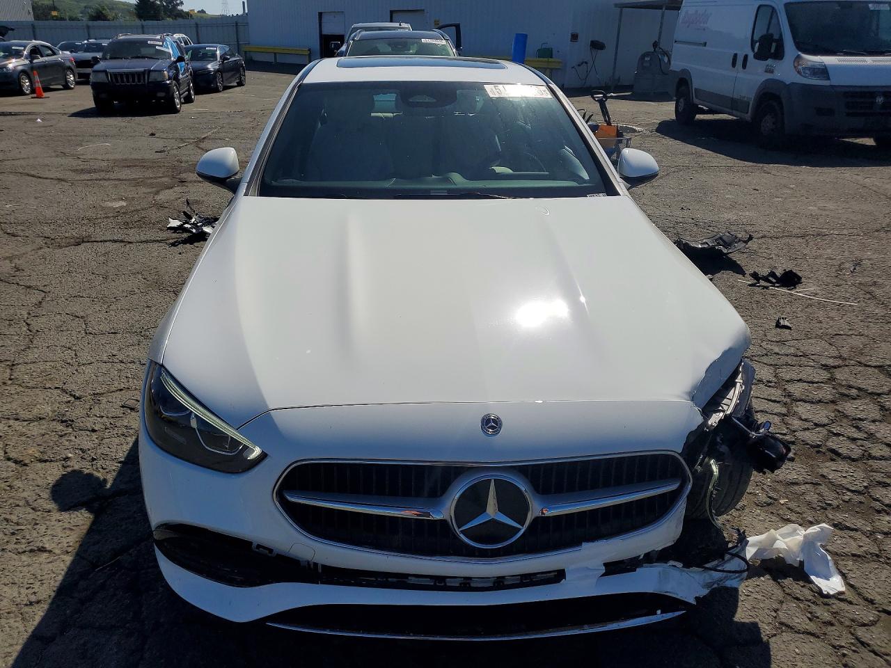 2024 MERCEDES-BENZ C C300