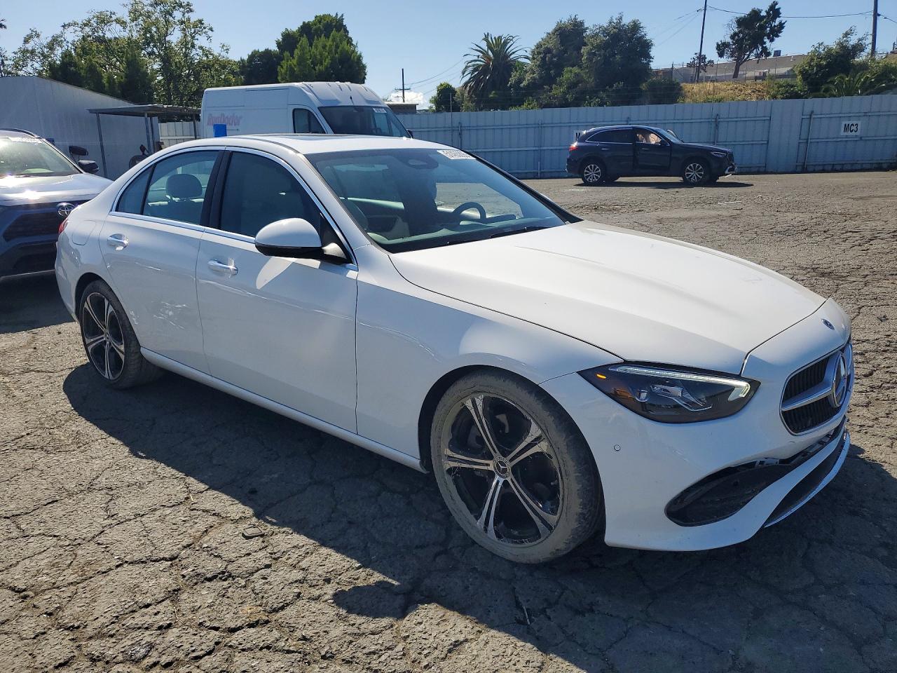 2024 MERCEDES-BENZ C C300