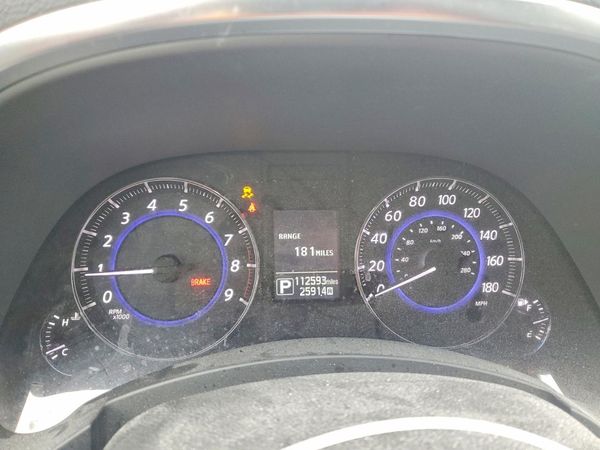 2016 INFINITI QX70