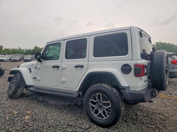 2026 JEEP WRANGLER 4-DOOR SAHARA