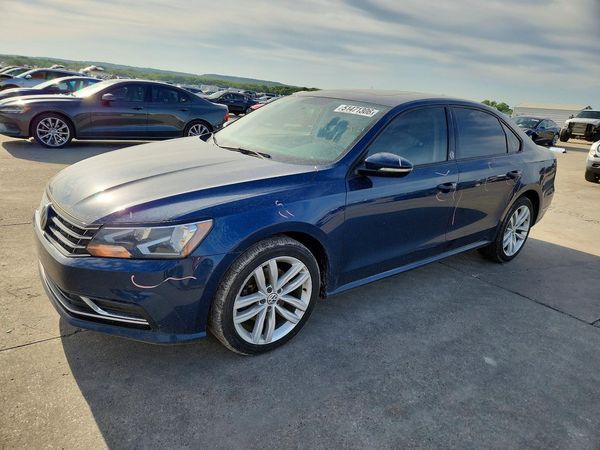2019 VOLKSWAGEN PASSAT Wolfsburg