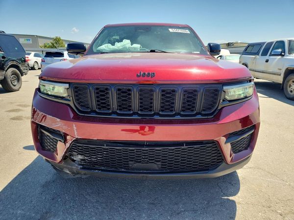 2023 JEEP GRAND CHEROKEE LAREDO 4X4