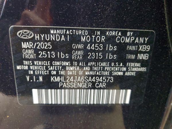 2025 HYUNDAI SONATA SE