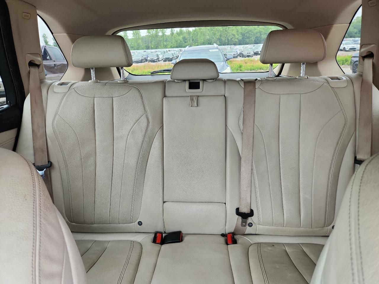 2016 BMW X5 xDrive50i