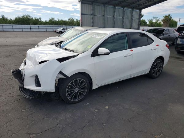 2015 TOYOTA COROLLA