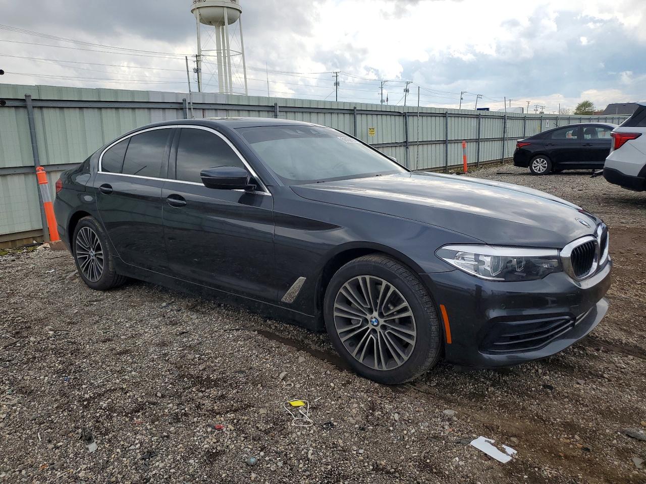 2020 BMW 530 xDrive