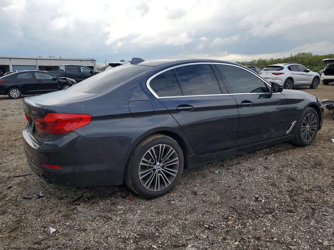 2020 BMW 530 xDrive