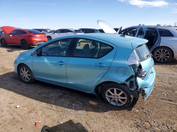 2013 TOYOTA PRIUS