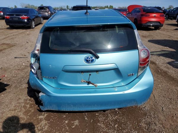 2013 TOYOTA PRIUS