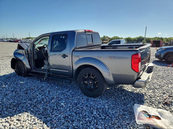 2021 NISSAN FRONTIER Crew Cab