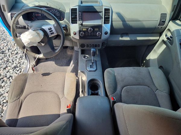 2021 NISSAN FRONTIER Crew Cab