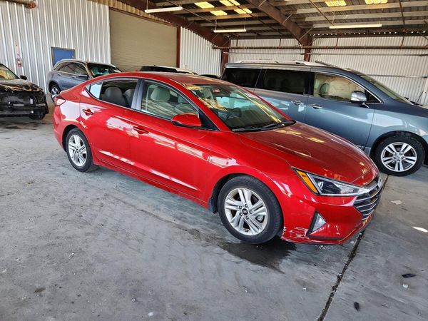 2019 HYUNDAI ELANTRA