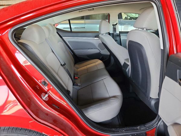 2019 HYUNDAI ELANTRA