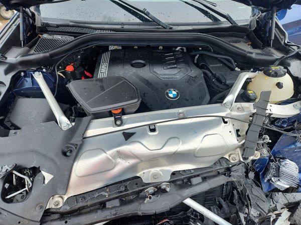 2022 BMW X3 xDrive30i — Engine bay