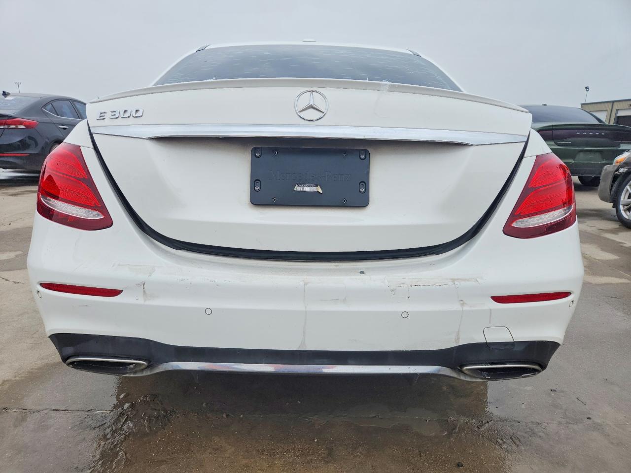 2017 MERCEDES-BENZ E E300