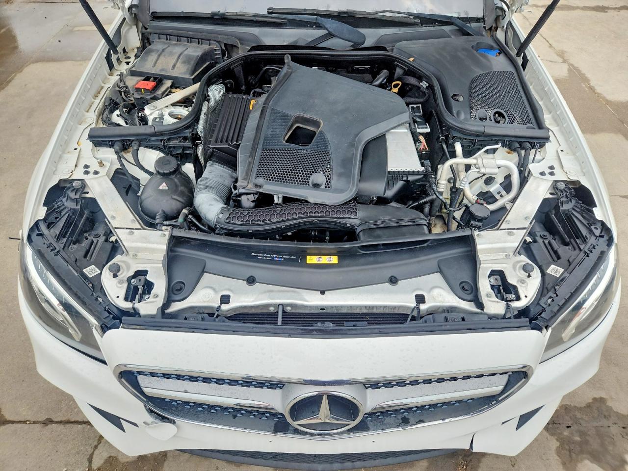 2017 MERCEDES-BENZ E E300