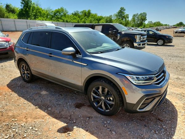 2023 VOLKSWAGEN TIGUAN SE