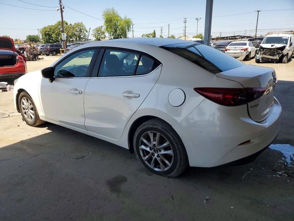 2018 MAZDA 3