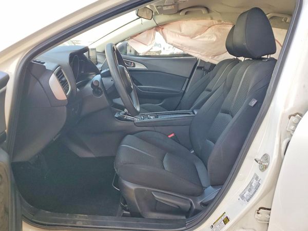 2018 MAZDA 3