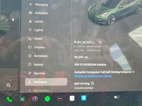 2022 TESLA MODEL 3