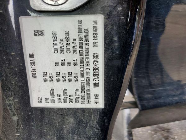 2022 TESLA MODEL 3