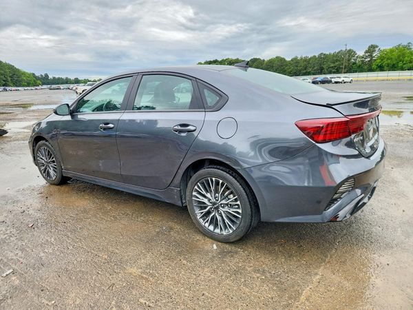 2024 KIA FORTE GT Line