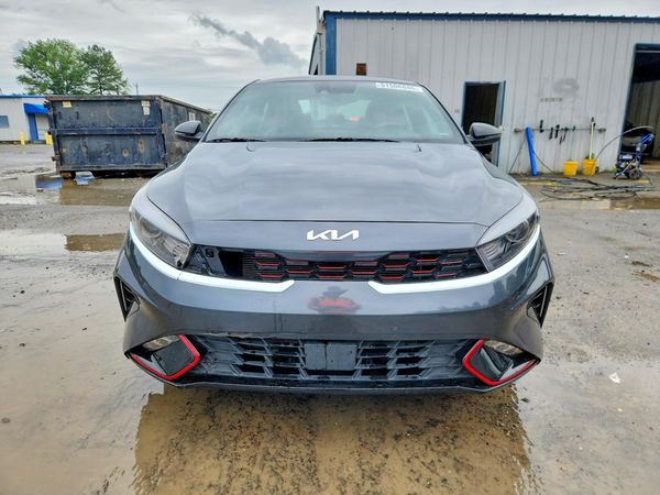 2024 KIA FORTE GT Line