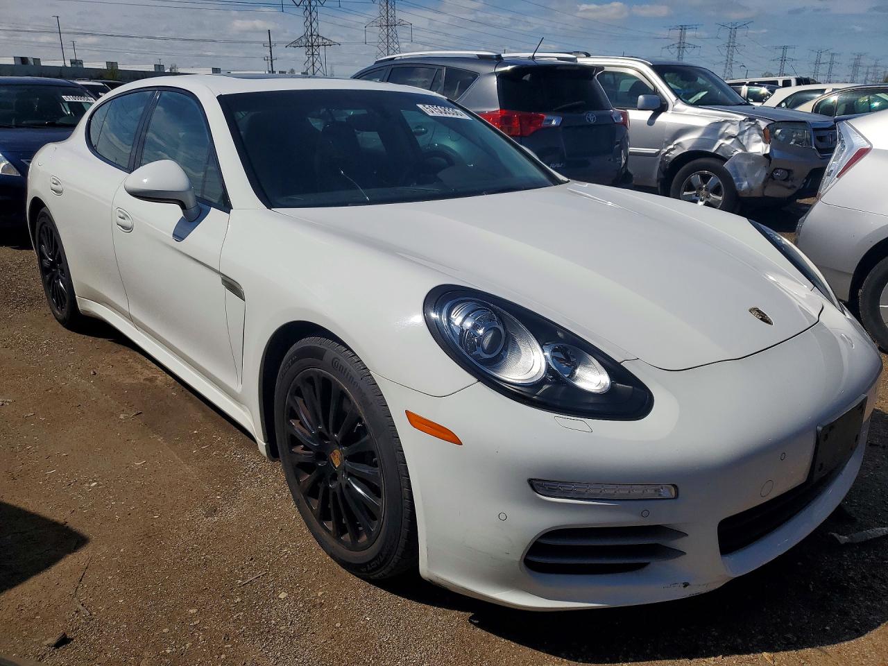 2014 PORSCHE PANAMERA Base (2WD), 4 (4WD)