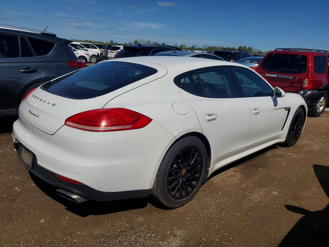 2014 PORSCHE PANAMERA Base (2WD), 4 (4WD)